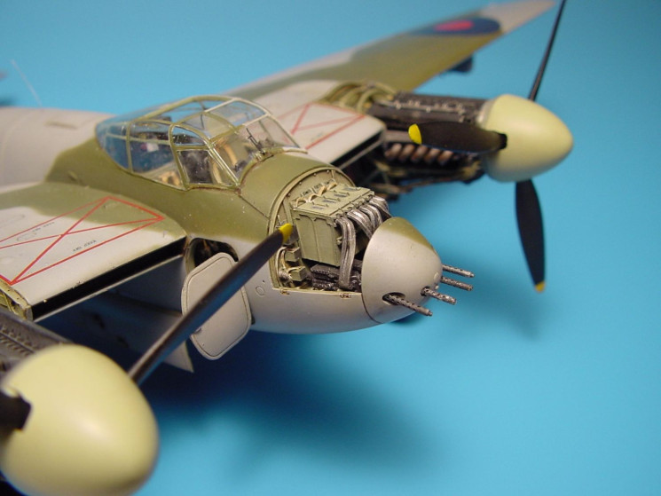 4177  Mosquito FB Mk. VI gun bay