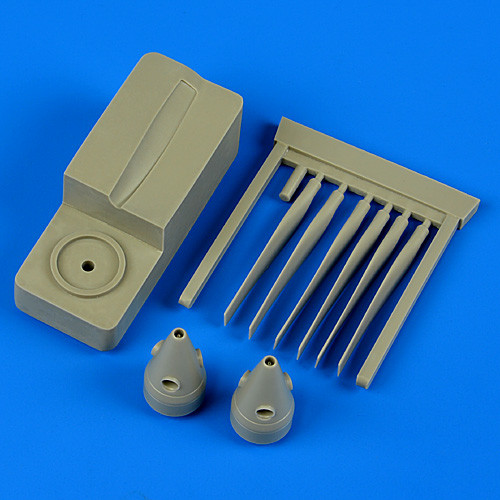 QB48584  OV-1 Mohawk propellers w/tool