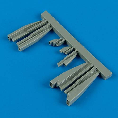 QB32142  Su-25 Frogfoot air intakes