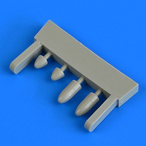 QB48793 Spitfire Mk.IX blanking caps type B