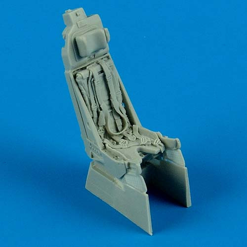 QB48485  J-35 Draken seat with safety belts