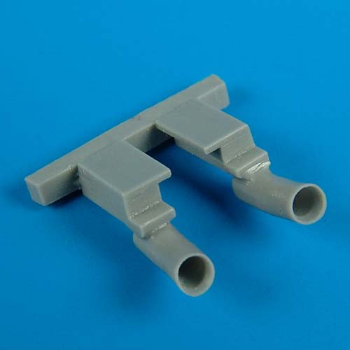QB72272  F2A-2 Buffalo exhaust