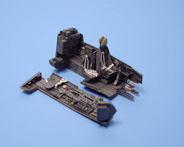 4052  Ju 88A-4 cockpit set