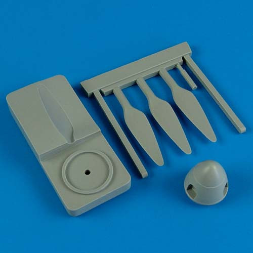 QB48387  Junkers Ju 87B/R Stuka propeller