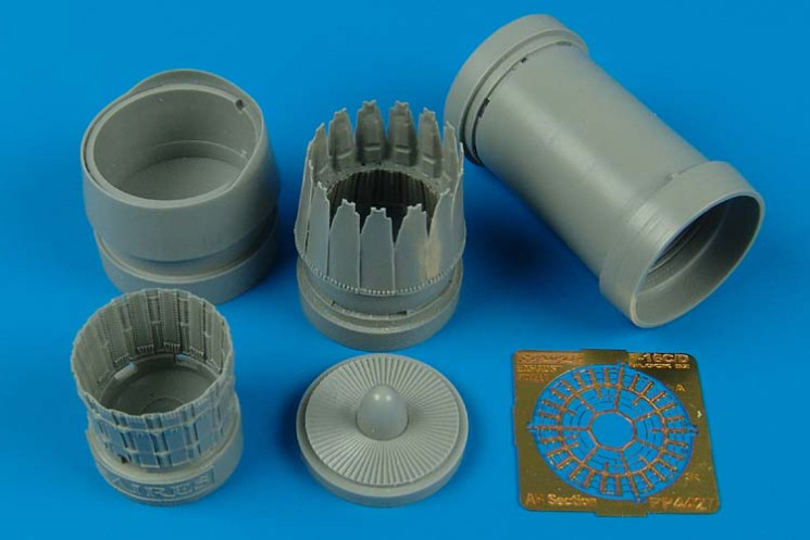 4427  F-16C/D Fighting Falcon Block 52 exhaust nozzle