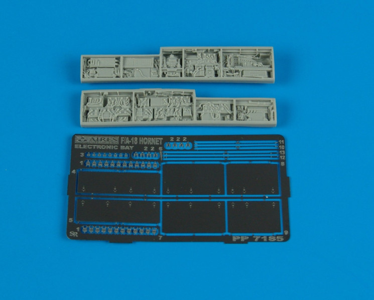 7185  F/A-18 Hornet electronic bays
