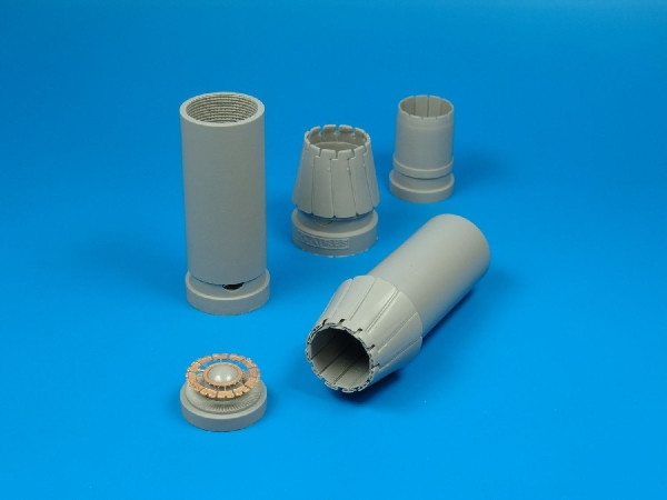 2037  F/A-18C/D Hornet exhaust nozzles - closed position