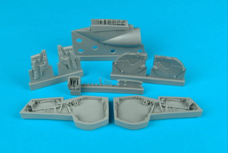 4319  BAE Lightning F Mk. 2/6 wheel bays