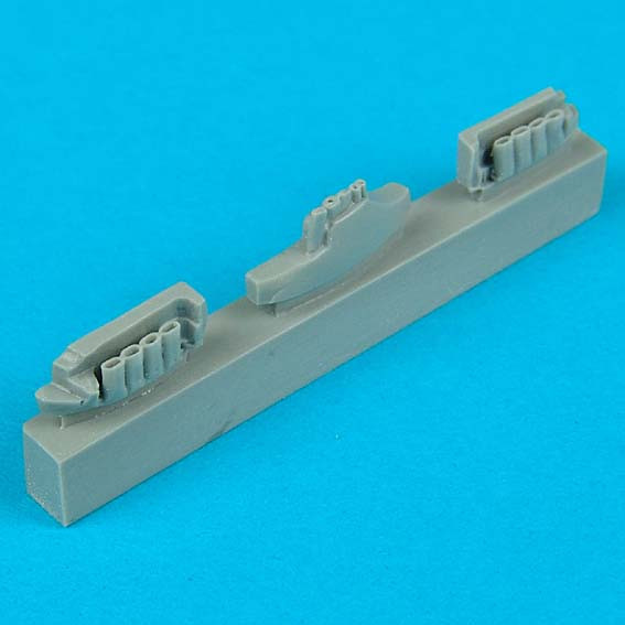QB72047  Fw 190A-3 exhaust