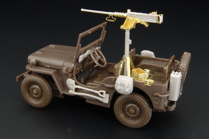 HLX48194 JEEP Gun and accessories