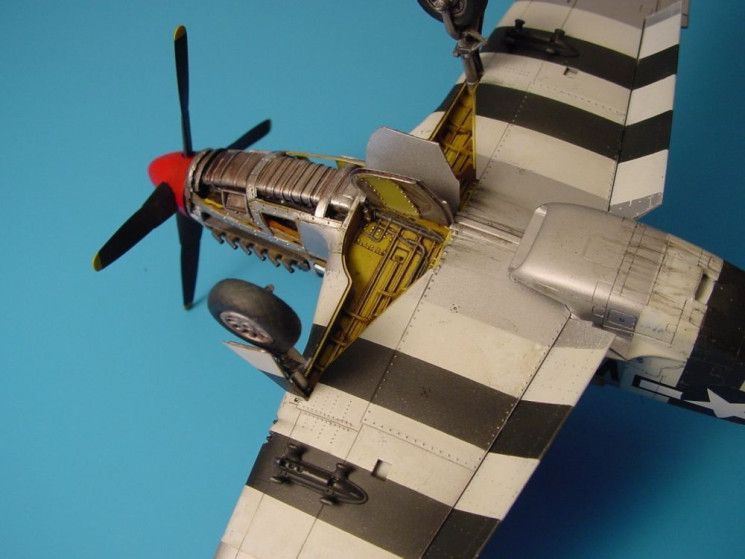 4186  P-51B/C Mustang wheel bays