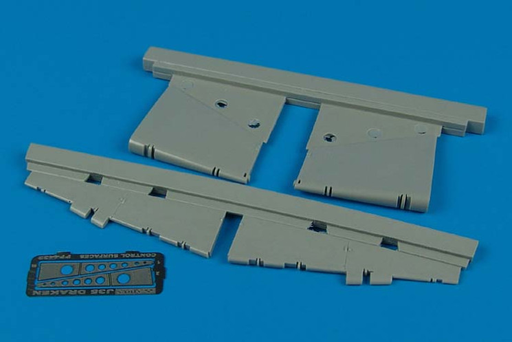 4432  J35 Draken control surfaces