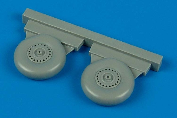 7192  Wellington wheels & paint masks