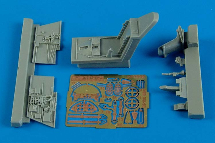 7292  Bf 109E-3/E-4 cockpit set
