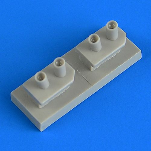 QB48880 Hawker Hunter F.6 air bottle charging
