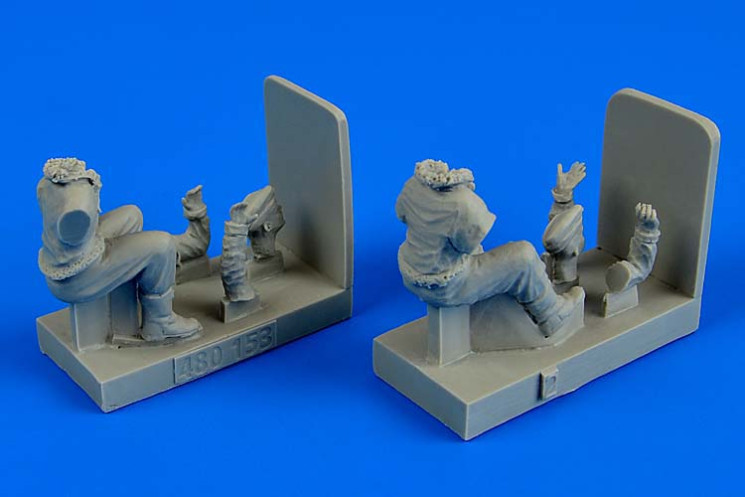 480153  WWII RAF Pilots for Bedford MWD