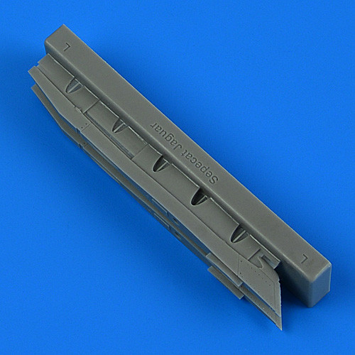 QB49167 Верхні пілони Sepecat Jaguar GR.1/GR.1a 1/48