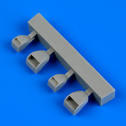 QB72487  Dornier Do 17Z air intakes