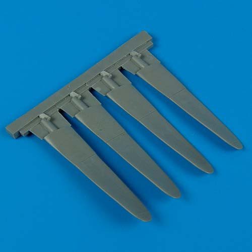 QB32057  P-51D Mustang propeller