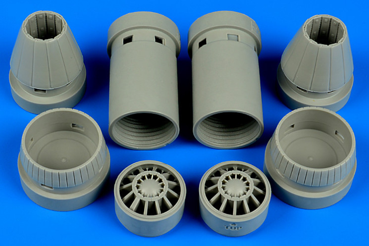 4641  F/A-18E Super Hornet exhaust nozzles - closed position