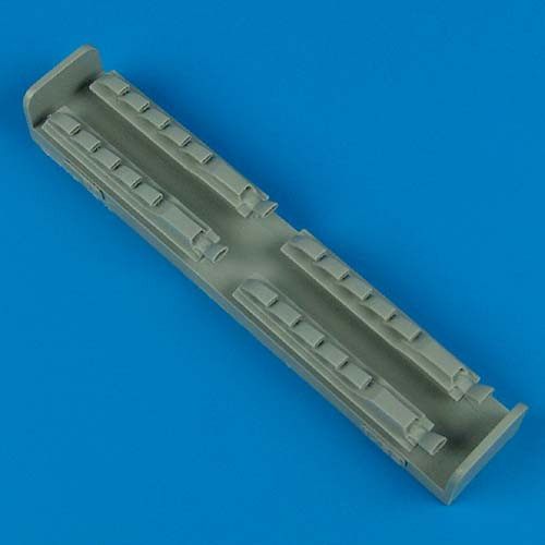 QB32059  Junkers Ju 88A-1 exhaust