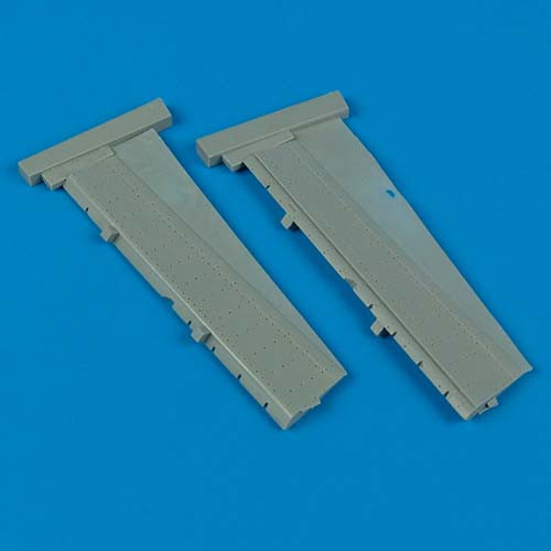 QB48198  P-51D Mustang wing flaps