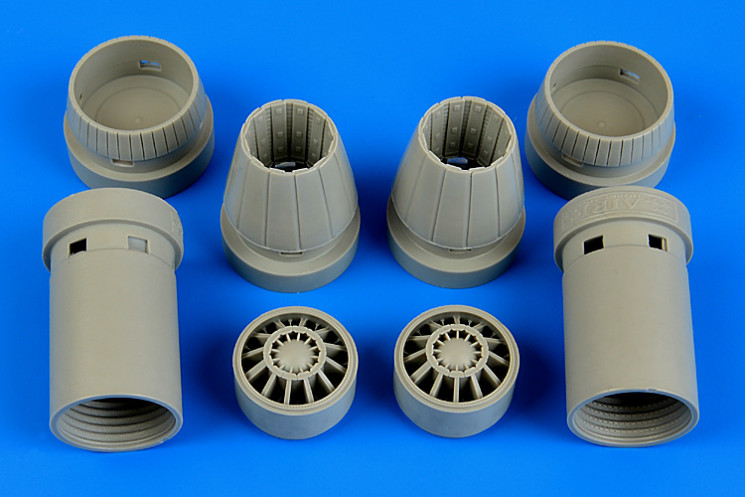 4644  F/A-18E Super Hornet exhaust nozzles - opened position