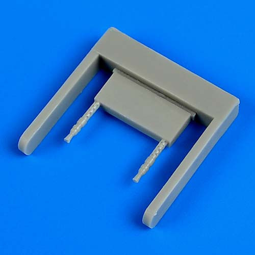 QB48705  Heinkel He 51 B.1 gun barrels