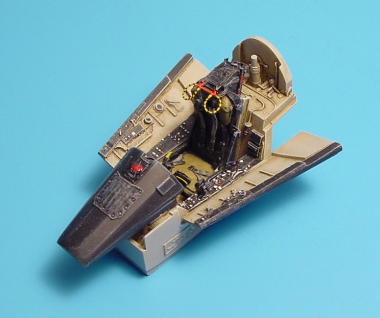 4204  F-8J Crusader cockpit set