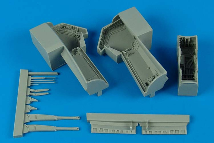 4545  A-6 Intruder wheel bays