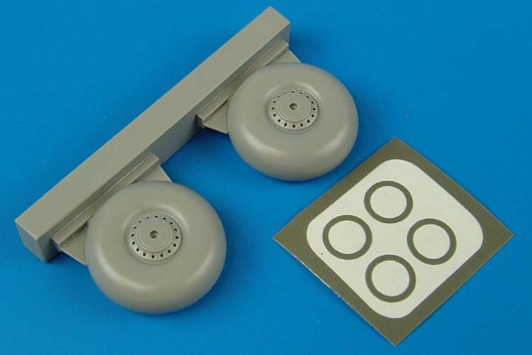 7204  Lancaster wheels & paint masks