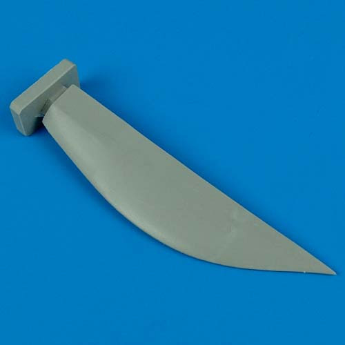QB32064  F-105 Thunderchief correct ventral fin