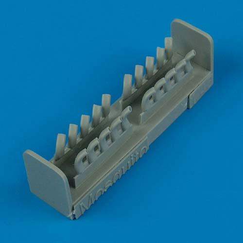 QB48306  Mosquito exhaust