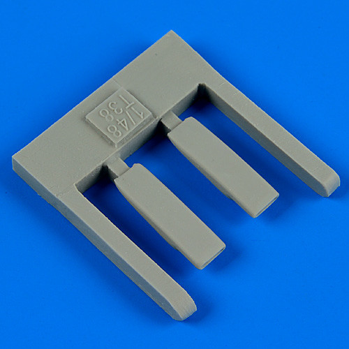 QB48608  T-38A Talon air scoops