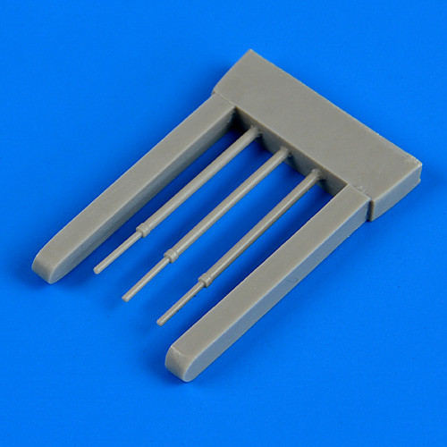 QB48609  Vampire FB.MK.9 pitot tubes