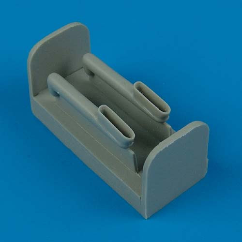 QB48308  Arado Ar 196 exhaust