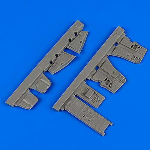 QB48710  F-4J/S Phantom II undercarriage covers