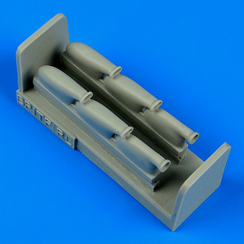 QB32168  Spitfire Mk.II exhaust