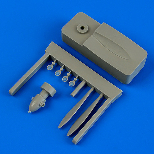 QB72498  I-153 propeller "A" w/tool