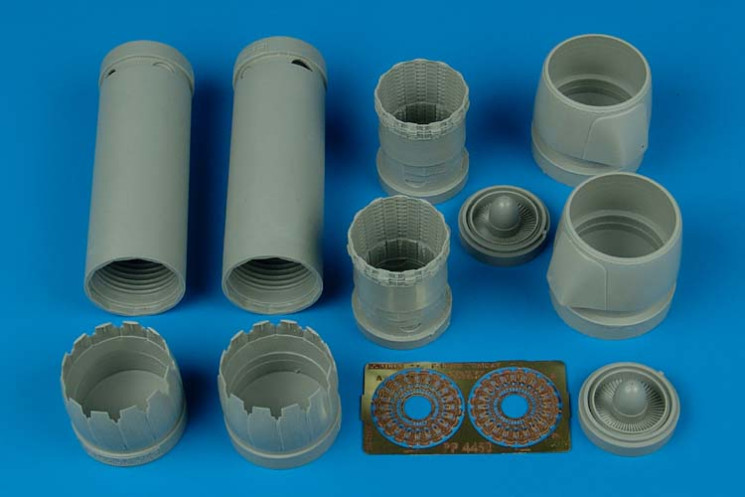 4450  F-14B/D Tomcat exhaust nozzles