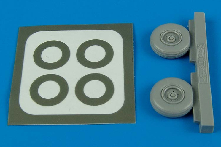 7209  Mil Mi-8 wheels & paint masks