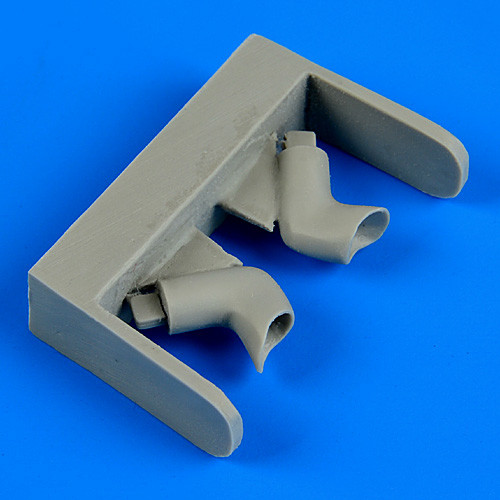 QB48612  EMB-314 Super Tucano exhaust