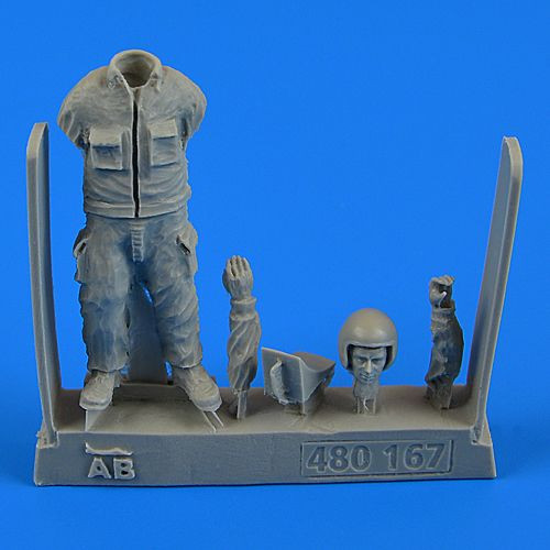 480167  Warsaw Pact Aircraft Mechanic - part 3
