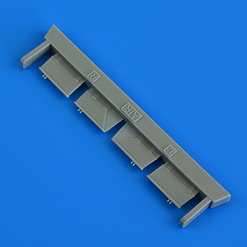 QB49158 Дверцята кабіни DH-82 Tiger Moth 1/48