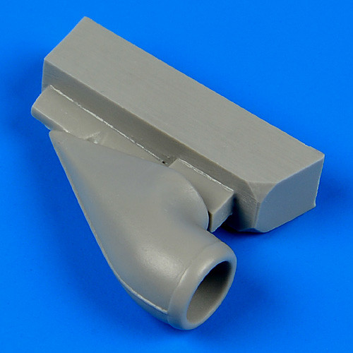 QB32171  Bf 109G-6 correct air intake