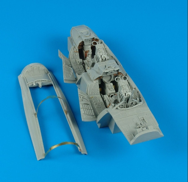 2065  F-14A Tomcat cockpit set