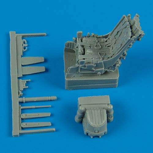 QB48213  Su-25 ejection seat with safety belts