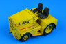 320060  UNITED TRACTOR GC-340/SM340 tow tractor (dual mounting)