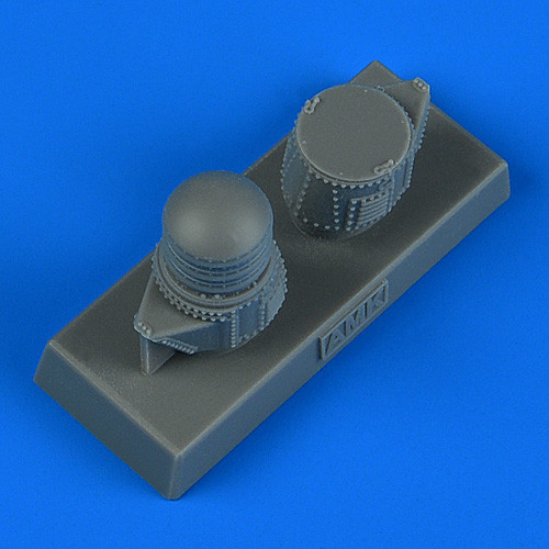 QB49052 Ми-8МТ/Ми-17 Постановщик ИК помех  Lipa L-166 1/48
