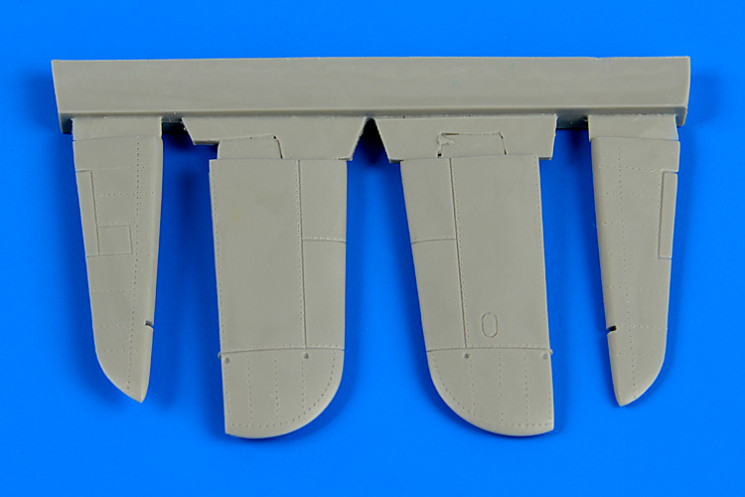 7315  Hawker Typhoon IB control surfaces